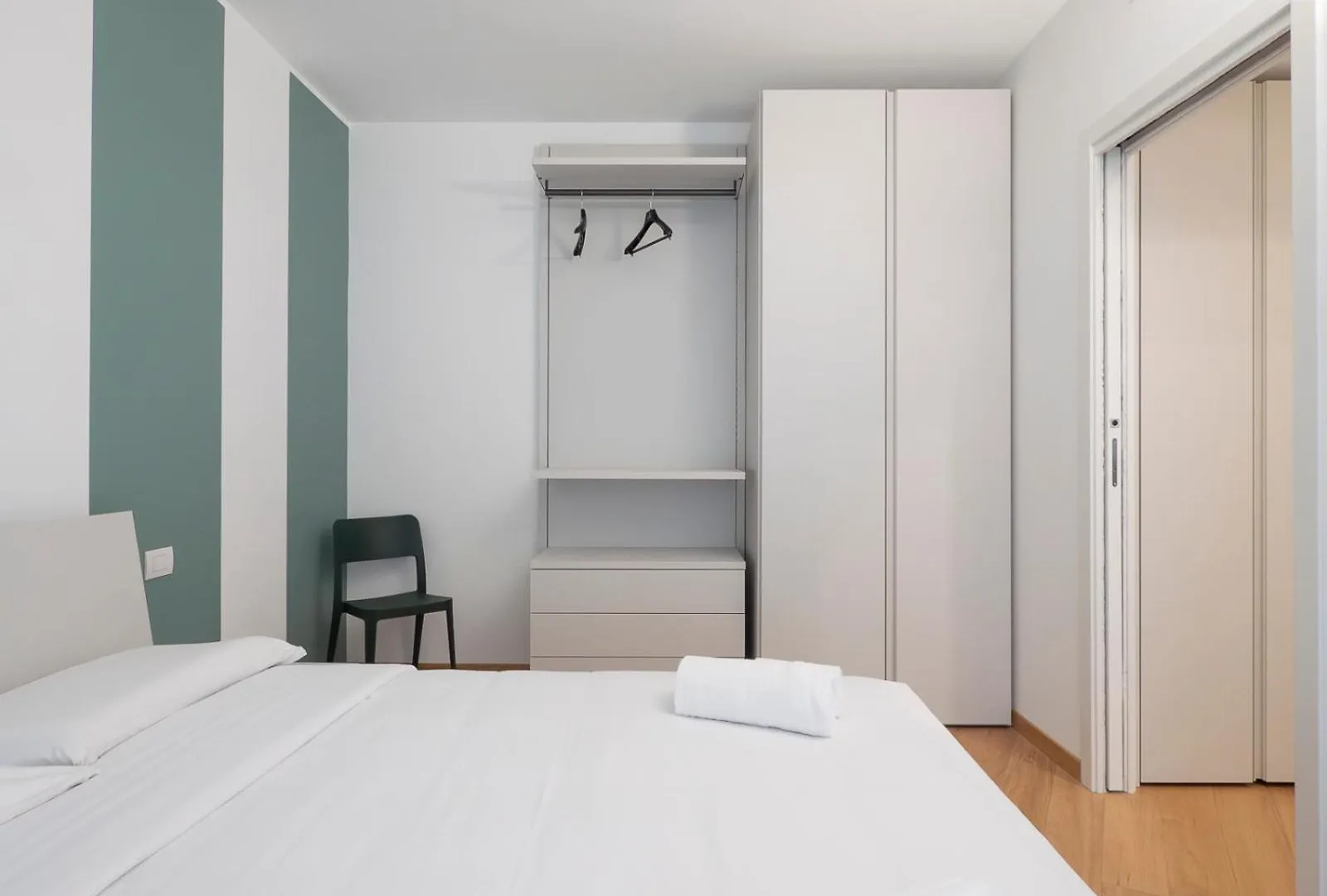 Youhosty - Palazzo Crovato 3D Apartment Milan