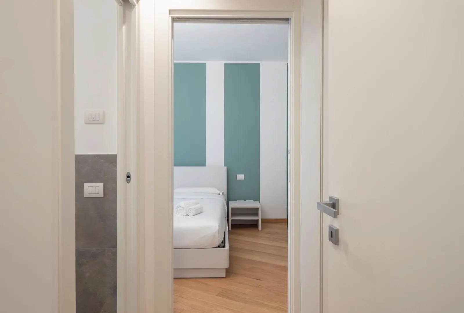 Youhosty - Palazzo Crovato 3D Apartment Milan 0*,
