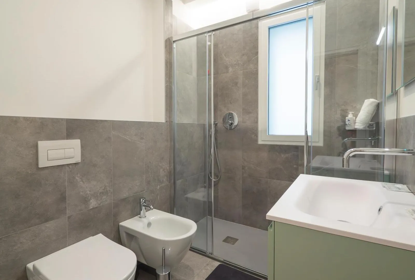 Youhosty - Palazzo Crovato 3D Apartment Milan
