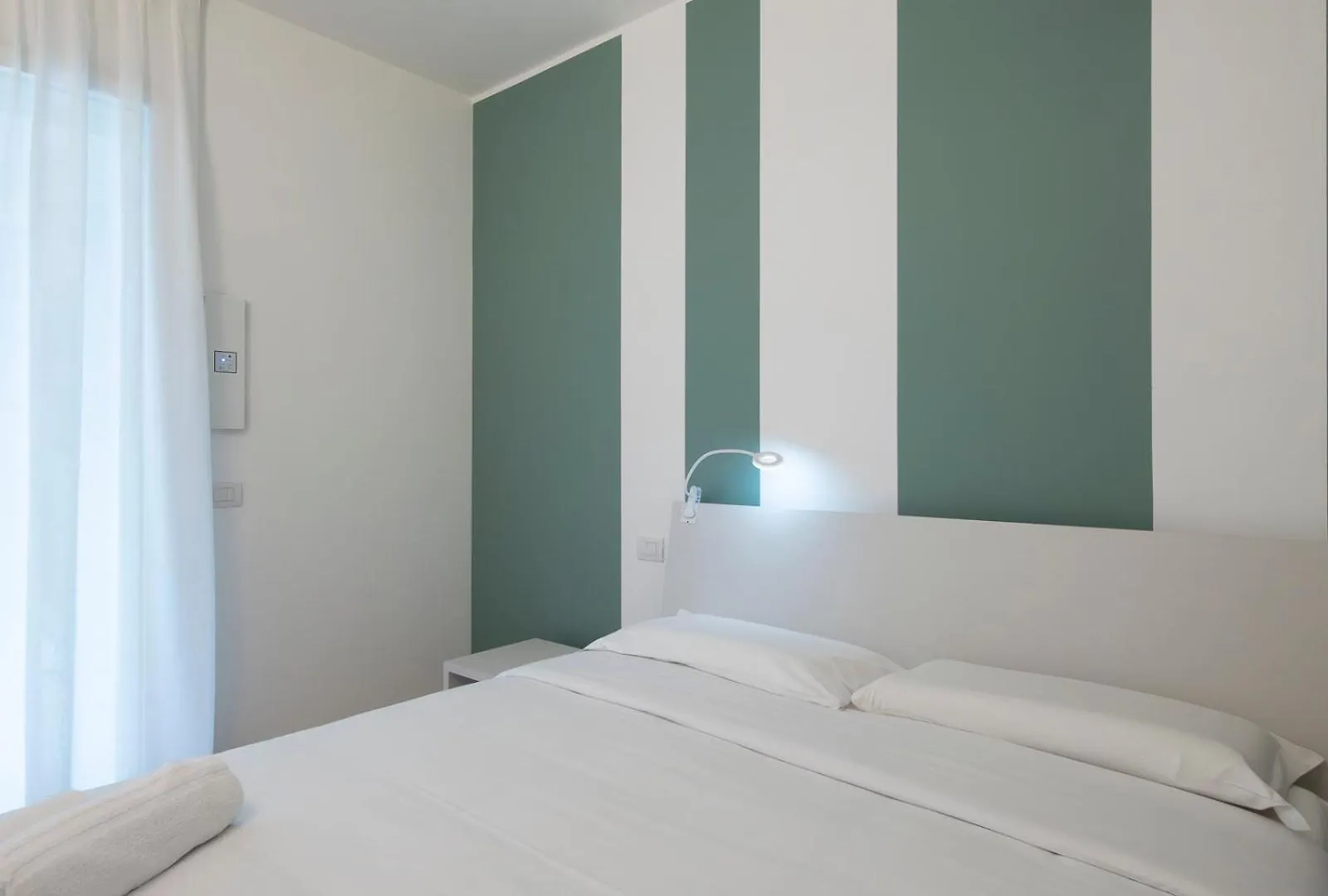 Youhosty - Palazzo Crovato 3D Apartment Milan