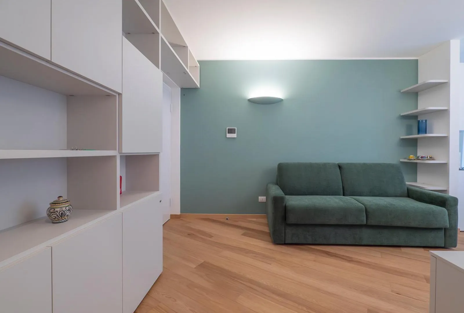 Youhosty - Palazzo Crovato 3D Apartment Milan 0*,  Italy